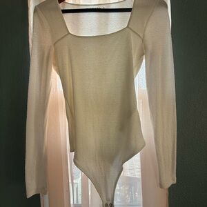 Abercrombie Cream Long Sleeve Women's Top